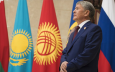 Атамбаев может стать премьером или спикером? Что думают эксперты Кыргызстана