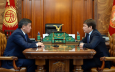 Президент Киргизии отправил правительство Сапара Исакова в отставку