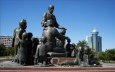 В Узбекистане возвращают названия советского периода и памятники героям Великой Отечественной войны