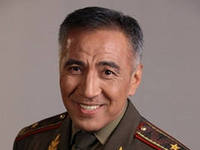 Жаныш Бакиев заявил, что умрет в перестрелке с нами - кыргызский генерал А.Медетбеков.