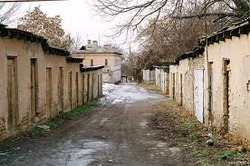 Вслед за гаражами в Ташкенте принялись сносить пристройки к домам 