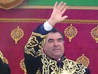 «Мы с Вами, Великий лидер!» Рахмон выдвинут народной демократической партией кандидатом на выборы президента Таджикистана