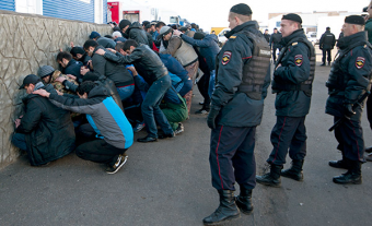 Составлен список горячих мигрантских точек Москвы, где могут повторится беспорядки