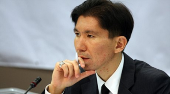 Выборы на Украине не приведут к примирению - казахстанский политолог Сатпаев