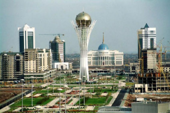 Адил Тойганбаев: «Время ломает целый политический стиль». Что изменит смена правительства в Казахстане? 