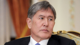 “Семь–восемь лет в молодости моей семье пришлось скитаться по квартирам”, - президент Алмазбек Атамбаев