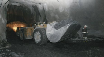 Киргизия может потерять золотую жилу. Канадский суд наложил арест на государственный пакет акций рудника Кумтор