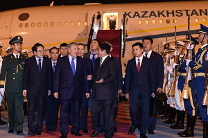 Казахстан может стать транспортной развилкой для Китая