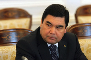 Президент Бердымухамедов провел чистку хякимов в Лебапском велаяте