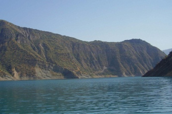 Рахмон: Таджикистан располагает 60% водных ресурсов Центральной Азии