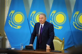 Кризис четверти века: Казахстан за неделю