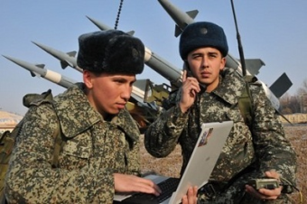 Отслужившие в армии узбекистанцы получат 50% льготу при поступлении в вузы
