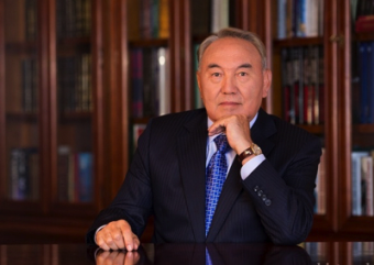 Президент Казахстана предписал гражданам новую модель мышления