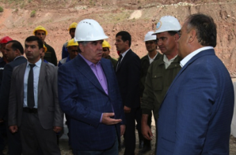 Рогунская ГЭС для Таджикистана: денег нет, но строить надо
