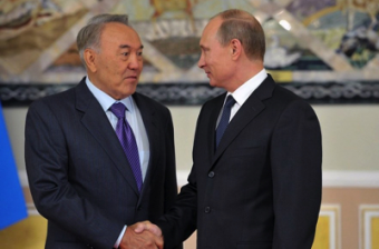 Путин поблагодарил Назарбаева за итоги Астанинского процесса