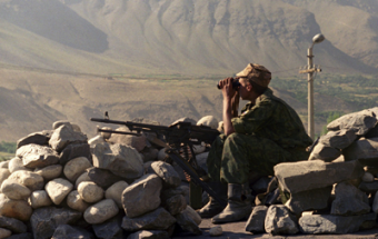 Командующий погранвойсками Таджикистана обеспокоен обстановкой на афганской границе  