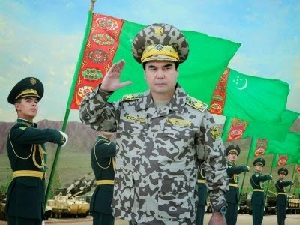 В Туркмении полицейских обучают английскому языку в преддверии Азиады