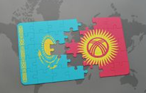 Глава Кыргызстана за неделю до ухода разорвал шесть соглашений с Казахстаном