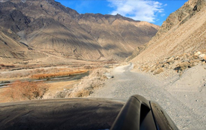 В Таджикистане построят свыше 500 километров автодорог