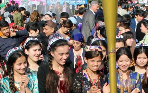 Узбекистан и Таджикистан вместе с Наурызом отмечают окончание холодной войны