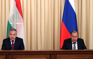 Таджикистан попросил Россию поддержать создание Антинаркотического центра ШОС в Душанбе