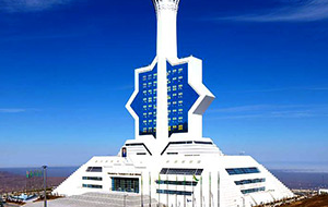 Горячий и почти белый. Столица Туркмении перешагнула исторический рубеж