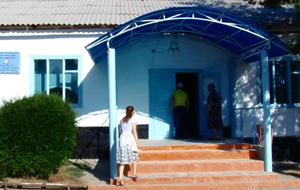 Киргизские школьники будут учиться в юртах и аварийных зданиях
