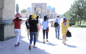 Как Узбекистан стремится стать туристической меккой региона