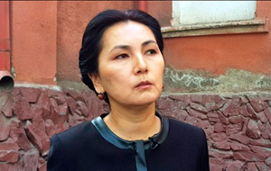Бывший генпрокурор Киргизии заявила о политическом мотиве убийства своего брата