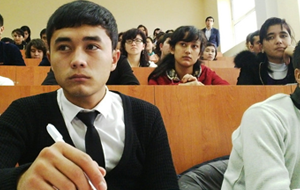 На повышение качества образования в вузах Узбекистана выделили $44 млн