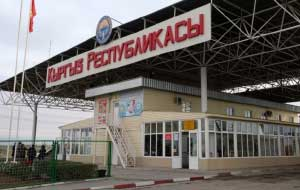 Киргизским мигрантам в России грозит активность Шавката Мирзиёева