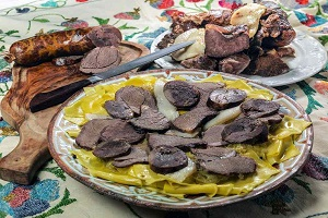 Казахстан вошел в топ-10 стран с высокой смертностью из-за неправильного питания