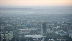 Смог всегда был: Байбек высказался о судебном иске за качество воздуха в Алматы