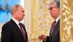 Нового президента Казахстана ждет непростая задача удержать баланс между Россией и Китаем