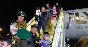 таджикистан. Семья или детдом: на днях решится судьба детей, возвращенных из Ирака