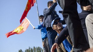 RitmEurasia: «Проигравшие захотят реванша на улице». Эксперт – о выборах в Кыргызстане
