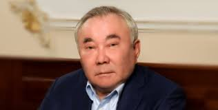 История о том, как Болат Назарбаев подарил землю в центре Алматы своим приемным детям, а потом отобрал ее