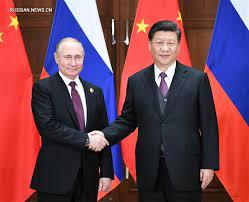 Что означает принятое Си Цзиньпином приглашение приехать в Россию