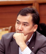 Равшан Бабырбекович Жээнбеков