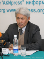 Турсунбек Акун