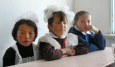 Киргизским школьникам подберут форму с национальным колоритом