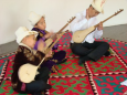 При въезде в Кыргызстан люди должны видеть государственные символы и слышать национальную музыку, - Нацкомиссия по госязыку КР