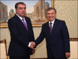 Эмомали Рахмон пригласил Шавката Мирзиёева в Таджикистан