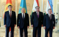 Культовые личности. Как президенты Центральной Азии превращаются в падишахов