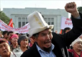Как в Кыргызстане работает давление на власть?