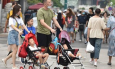 Китаю пока не удается избавиться от последствий политики одного ребенка в семье