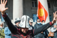 В ход пошли «дубинки», или Как Киргизия развивает государственный язык
