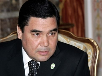 Президент Туркменистана встретился с депутатами национального парламента