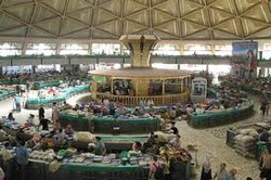 Главный оптовый рынок Узбекистана «Абу-Сахий» парализован проверками