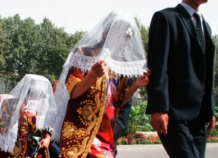 Нужно ли узаконить многоженство в Таджикистане?